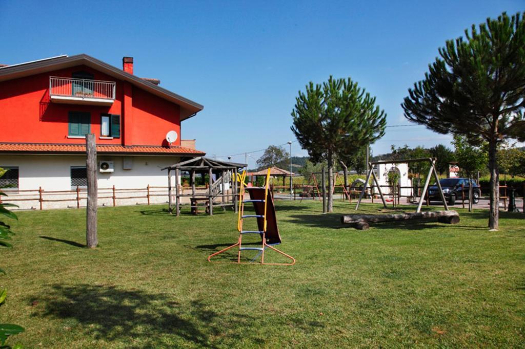 Azienda Agrituristica Pericle Montella Luaran gambar